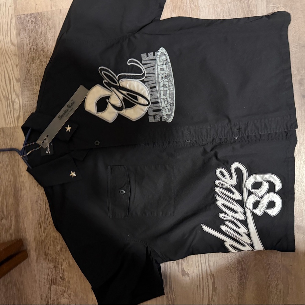 Men's Black Embroidered Short-Sleeve Shirt - Signature Style